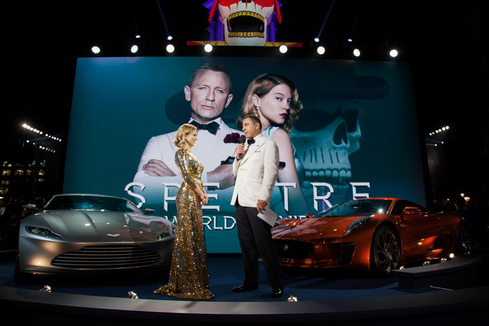 007: ������, �����.  �������� � ������: 7��������� � ������: 38