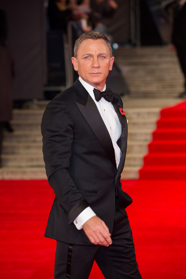 007: ������, �����.  �������� � ������: 7��������� � ������: 38